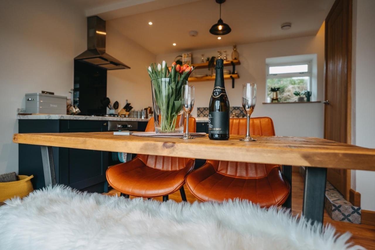 The Little Cottage By Truabode Holiday Lets & Short Lets Newquay - Parking, Wifi & Pet Friendly Brauneberg Ngoại thất bức ảnh